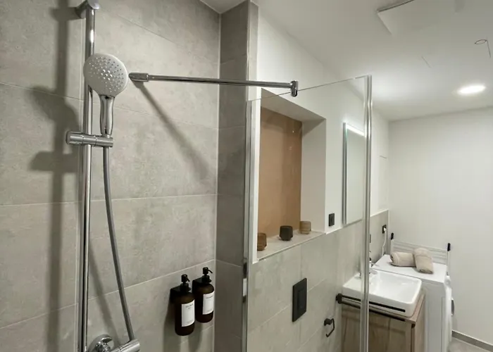 Exklusives Wohnen Im Historischen Wasserturm Dem Highlight Von We318 Appartamento *